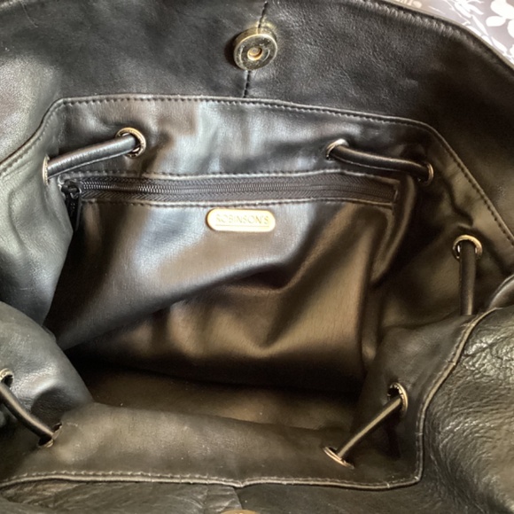 ROBINSON’S Black Leather Drawstring Handbag - Picture 4 of 6